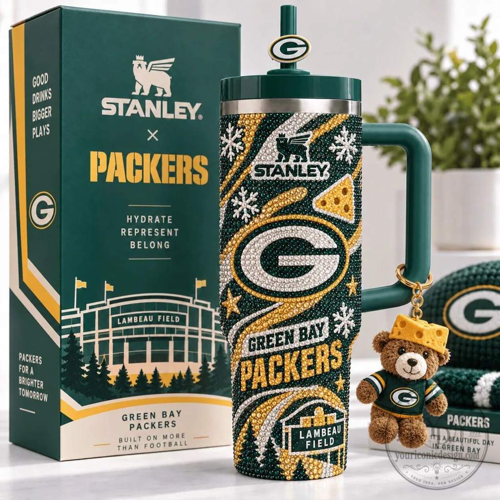 Green Bay Packers Stanley Rhinestone Tumbler with Handle and Straw Green Bay Packers Stanley Rhinestone Tumbler with Handle and Straw